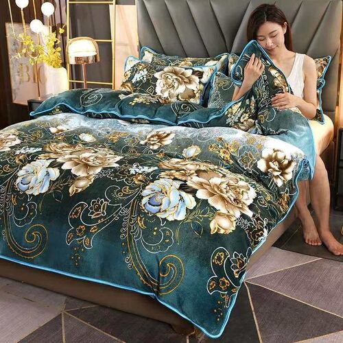 Winter thickened milk velvet four-piece set plus velvet anti