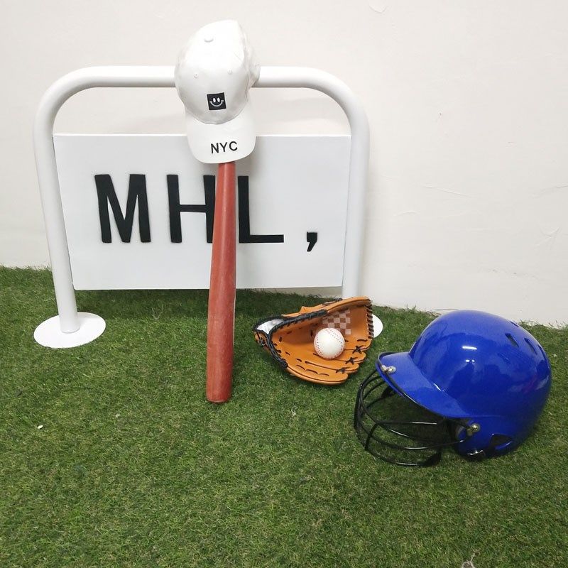 儿童摄影道具 创意影楼宝宝拍照道具 外景铁护栏 潮童棒球棍 实景