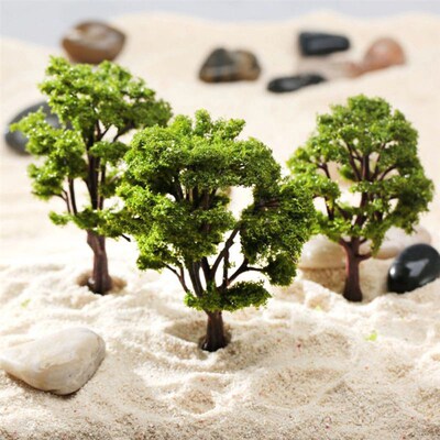 20/70pcs Plastic Model Train Artificial Miniature ree Scener
