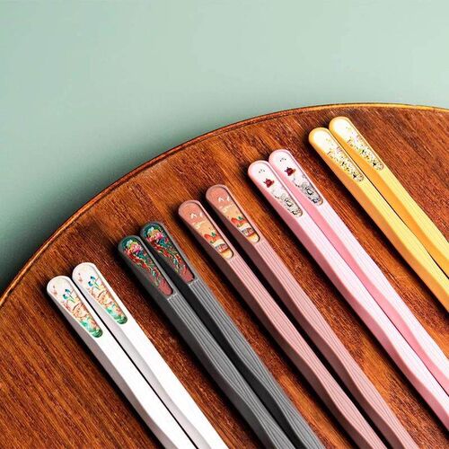 New Alloy Chopsticks Home Set, Cute and Heat-Resistant, Mold