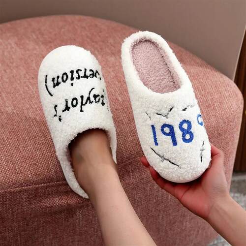 Music Idol 1989 Taylor Letter Embroidery Stuffed Home Thick