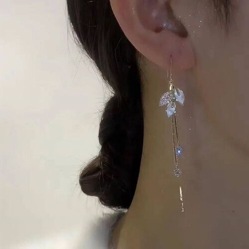 2024 New Fashion rend Unique Design Elegant cate Zircon Leaf