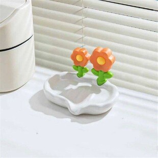 No Punching Required Soap Box New Fall Prevention Draining