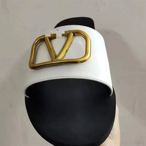 Fashionable Summer Flat Sandals for Women Versatile
