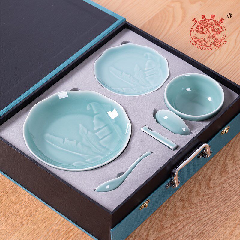 龙泉青瓷餐具套装家用碗碟盘一人食米饭碗酒店餐厅摆盘碗具菜盘子