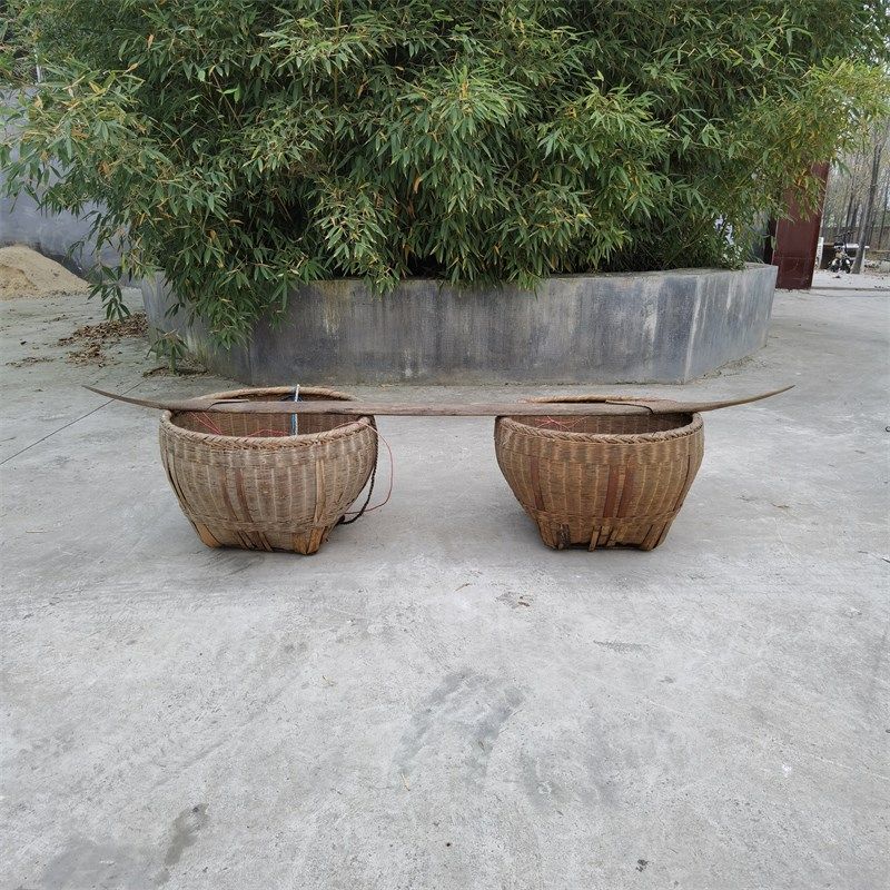 民俗老物件老挑担竹筐怀旧扁担挑筐农家院复古装饰老农具道具摆件,家居饰品,装饰摆件,淘宝优惠券,粉丝福利购,淘宝优惠卷