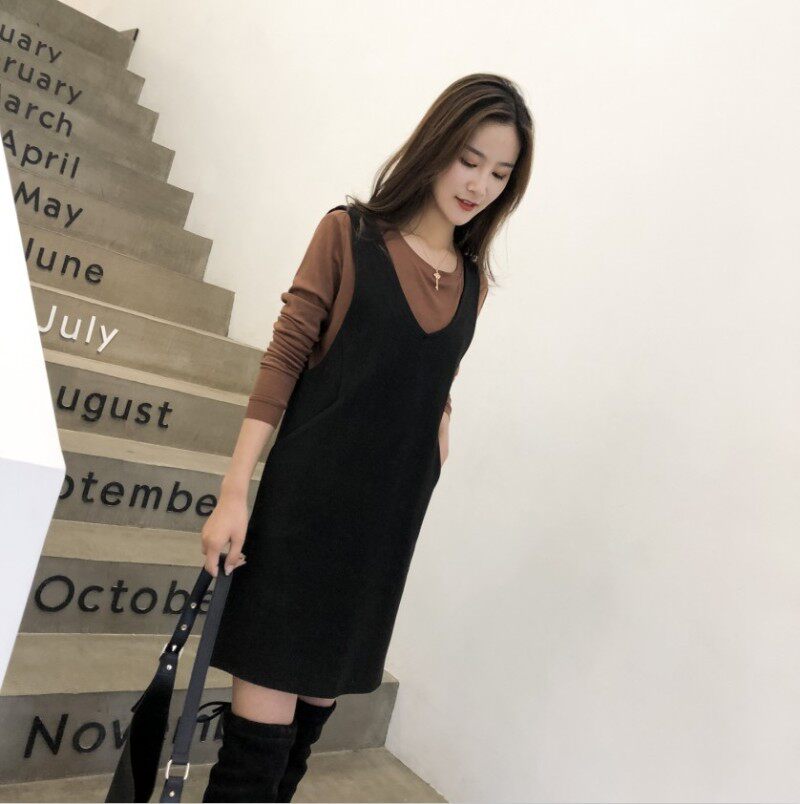 毛呢背带裙女外穿21秋冬新款显瘦打底连衣裙内搭背心裙修身马甲裙