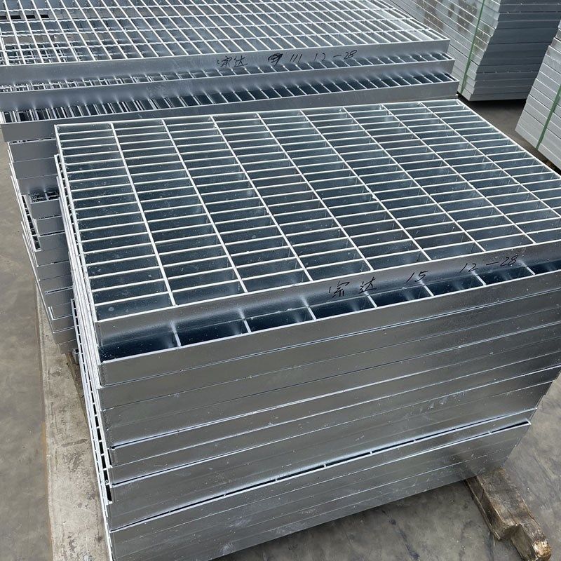 热镀锌钢格板格栅沟盖板楼梯踏步板防滑钢格板插接踏步网格板齿形,基础建材,排水沟槽/盖板,淘宝优惠券,粉丝福利购,淘宝优惠卷