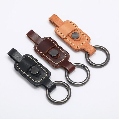 Simple Retro Hand Sewn Premium Leather Keychain Creative Per