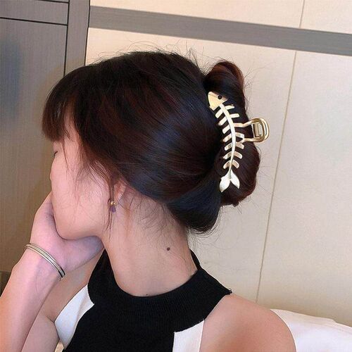 Women Fishbone Hair Claw Geometric Hair Clamp Grab Hair Grip