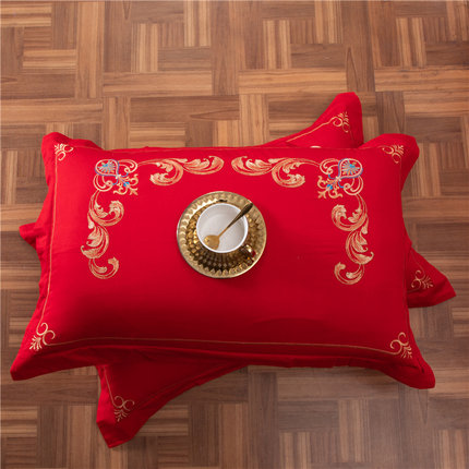 全棉枕 大红色贡缎刺绣枕头结婚床上用品 一对装鸳鸯 8*7CM