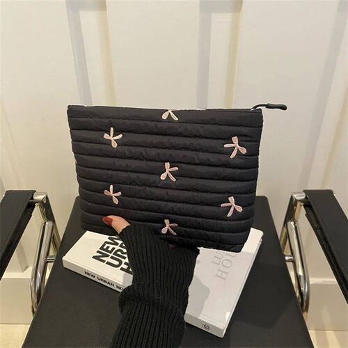 Cute Makeup Bag with Zipper Large Capacity Cometic Bag Embro