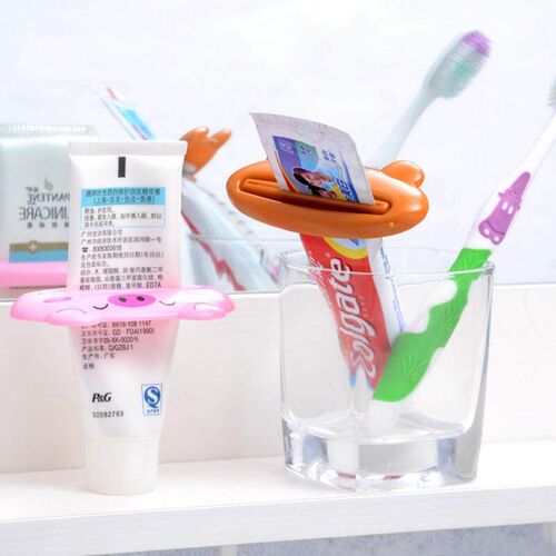 Cartoon Animals Toothpaste Extruder Squeezer Rolling Toothpa