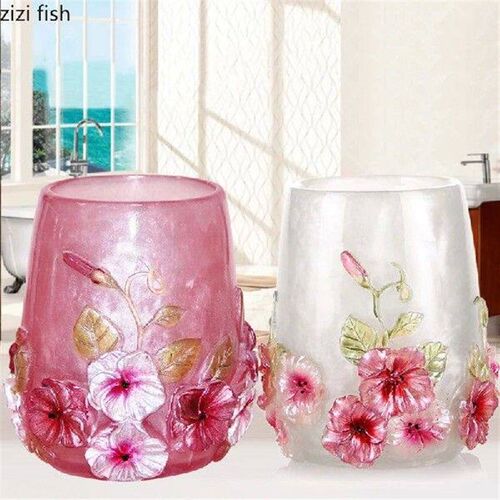 Resin Mouthwash Cup Flowers Relief Pattern Toothbrush Cup