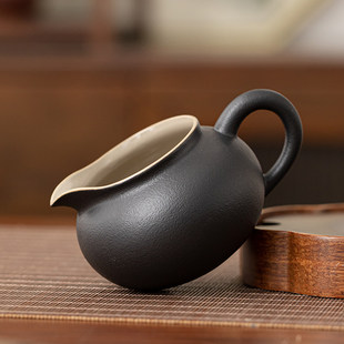 羡安黑陶公道杯功夫茶具陶瓷手柄单个防烫茶海办公家用分茶器匀杯