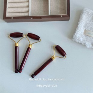 晨起消浮肿~紫光檀木脸部按摩器滚轮手动推提拉紧致美容神器滚珠