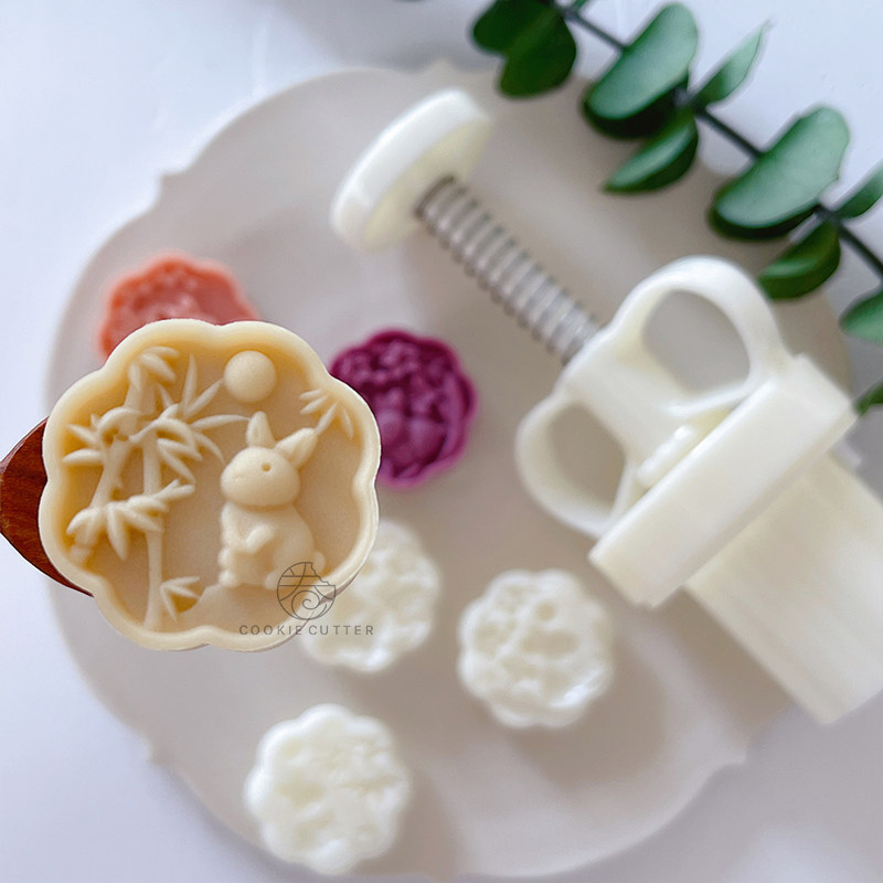 20g国潮中式花朵小兔子中秋节月饼模具 迷你梅兰竹子绿豆糕手压模