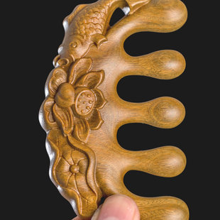 绿檀木头部经络梳 母亲节礼物雕花木梳 玉檀香头皮按摩梳头疗保健
