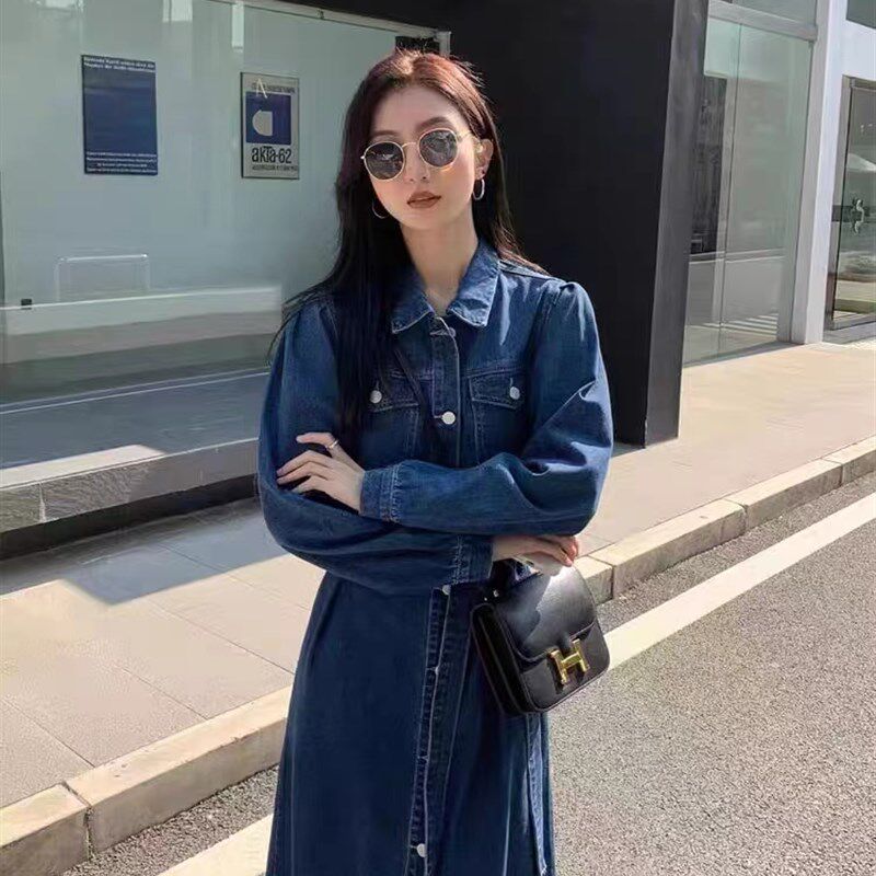 春秋牛仔连衣裙女2025年春款新款气质衬衫长裙高级感时尚女士裙子