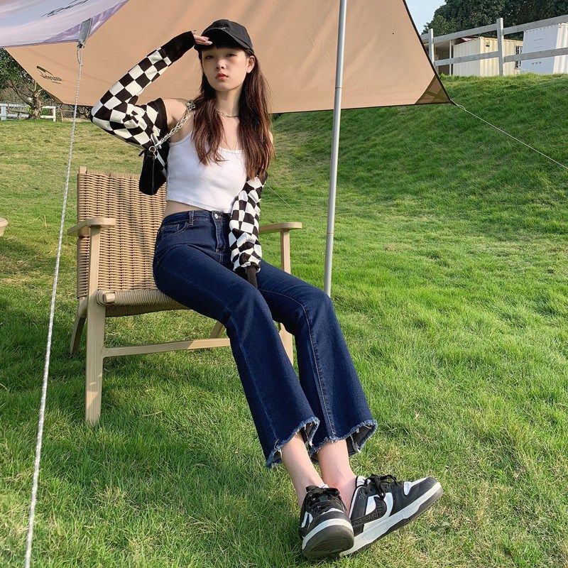 深蓝色八分微喇叭牛仔裤女春夏薄款弹力毛边九分小个子穿搭阔腿裤