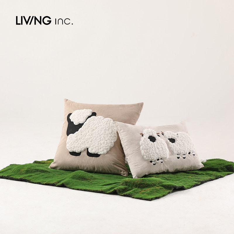 LIVING inc.牧场 可爱卡通毛绒抱枕儿童卧室床上靠垫客厅沙发靠枕