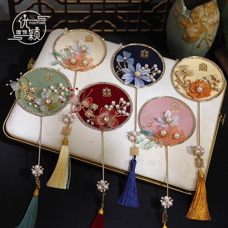 优颖新中式秀禾晨袍小团扇新娘中式巴掌扇结婚扇子古风扇手持道具,家居饰品,工艺扇/团扇/喜扇/折扇,淘宝优惠券,粉丝福利购,淘宝优惠卷