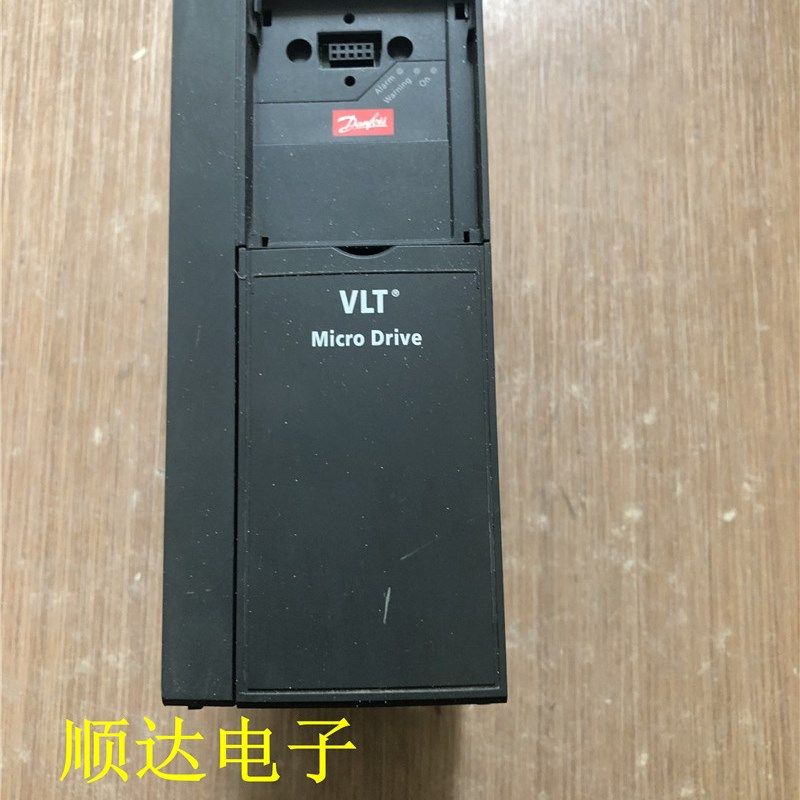 丹佛斯FC-051P7K5T4E20H 7.5KW 380V原装拆机.测试包好 实物拍摄,电子元器件市场,变频器,淘宝优惠券,粉丝福利购,淘宝优惠卷