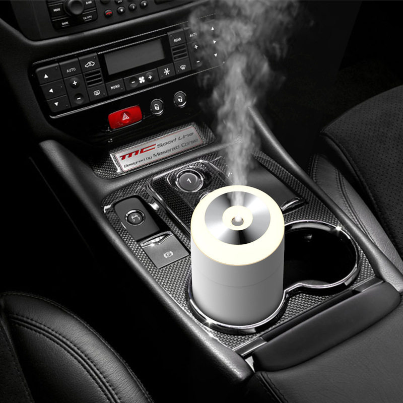 车载空气净化器汽车用喷雾加湿器一体小型车截香薰机小车内氛围灯