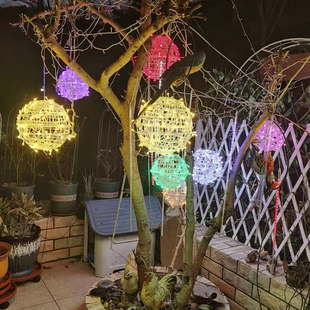 挂树上的彩灯串室外户外防水节日夜景亮化街道庭院装饰圆球藤球灯