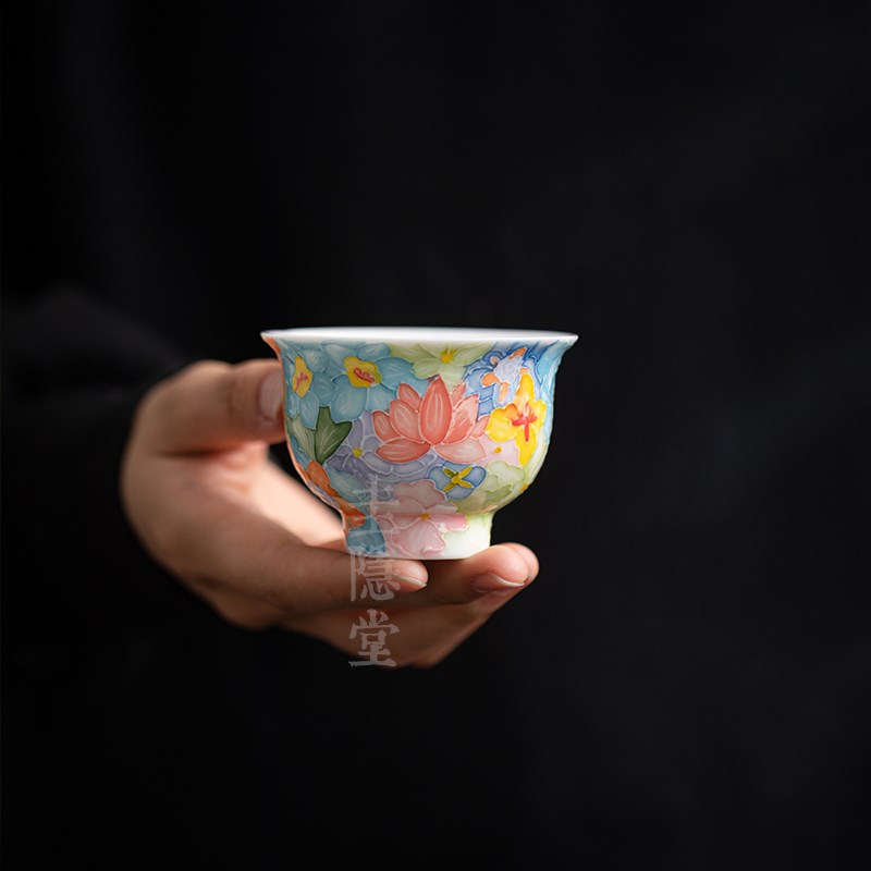 圭隐堂有田烧手绘浮雕万花陶瓷茶杯女士主人杯家用品茗杯闻香单杯