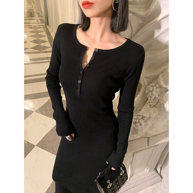 春季法式针织连衣裙女圆领长袖修身鱼尾绝美小妈打底后妈包臀长裙