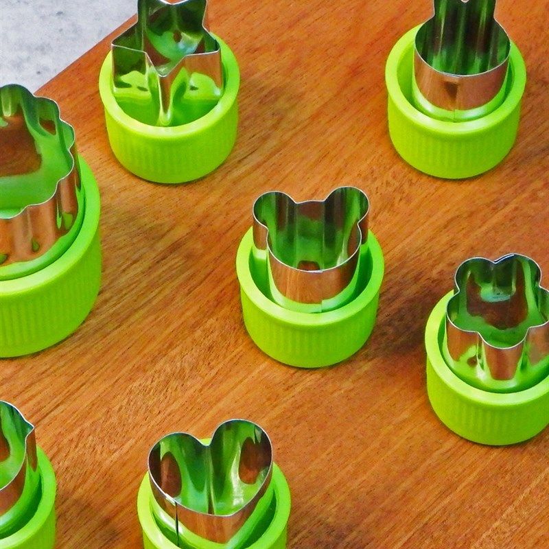 不锈钢卡通水果切花型带护手DIY蝴蝶面片宝宝辅食模具饼干造型器,厨房/烹饪用具,DIY模具,淘宝优惠券,粉丝福利购,淘宝优惠卷