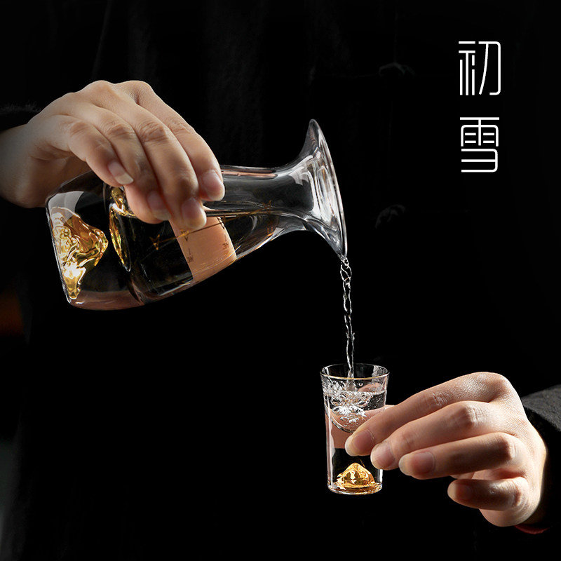 白酒分酒器玻璃小酒杯套装家用创意个性小号白酒杯专用高端一口杯