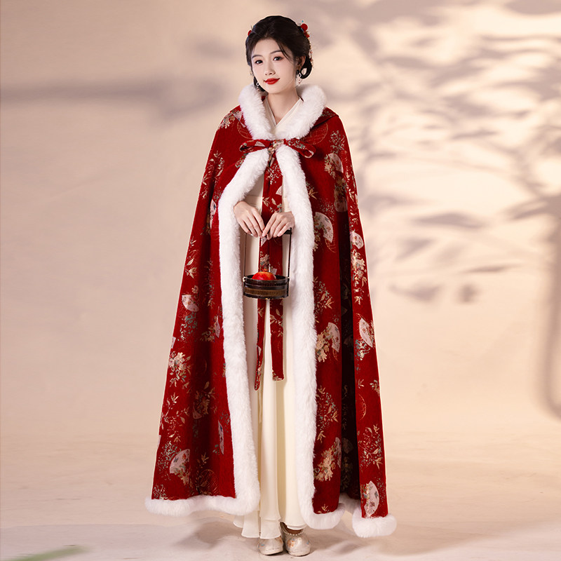 新款汉服披风女冬季古风新娘秀禾结婚斗篷加厚保暖毛领红色披肩