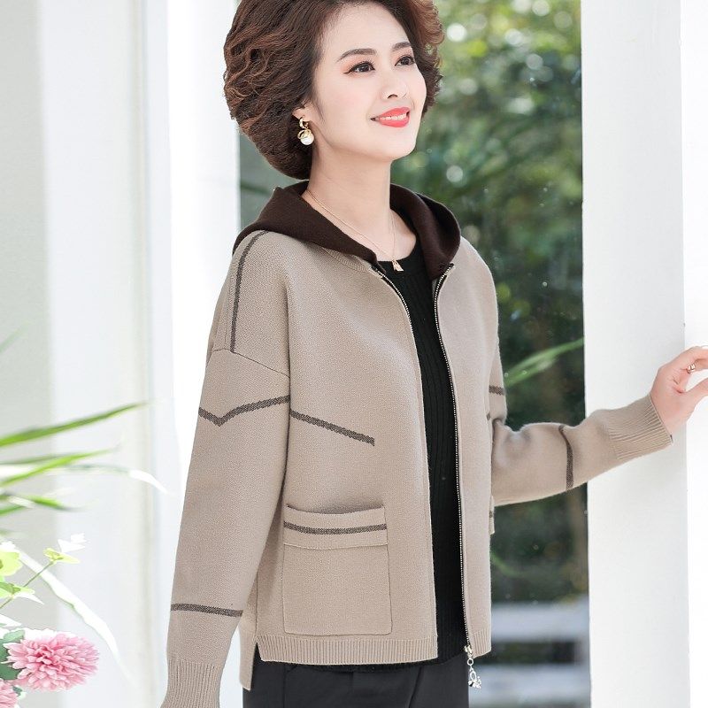 妈妈春装外套50岁中年妇女连帽针织上衣宽松中老年人春秋洋气开衫,女装/女士精品,中老年女装,淘宝优惠券,粉丝福利购,淘宝优惠卷