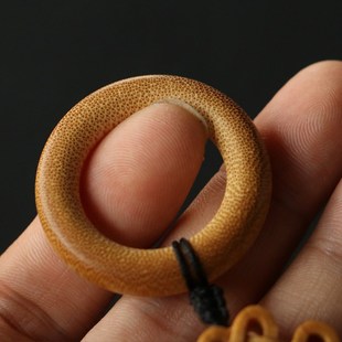 精品纯手工制作天然加厚竹圈中国结小挂件文玩配饰竹根雕金蟾挂件