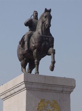 定制隋唐人物李世民雕像定做唐太宗雕塑订玻璃钢唐玄宗塑像摆件