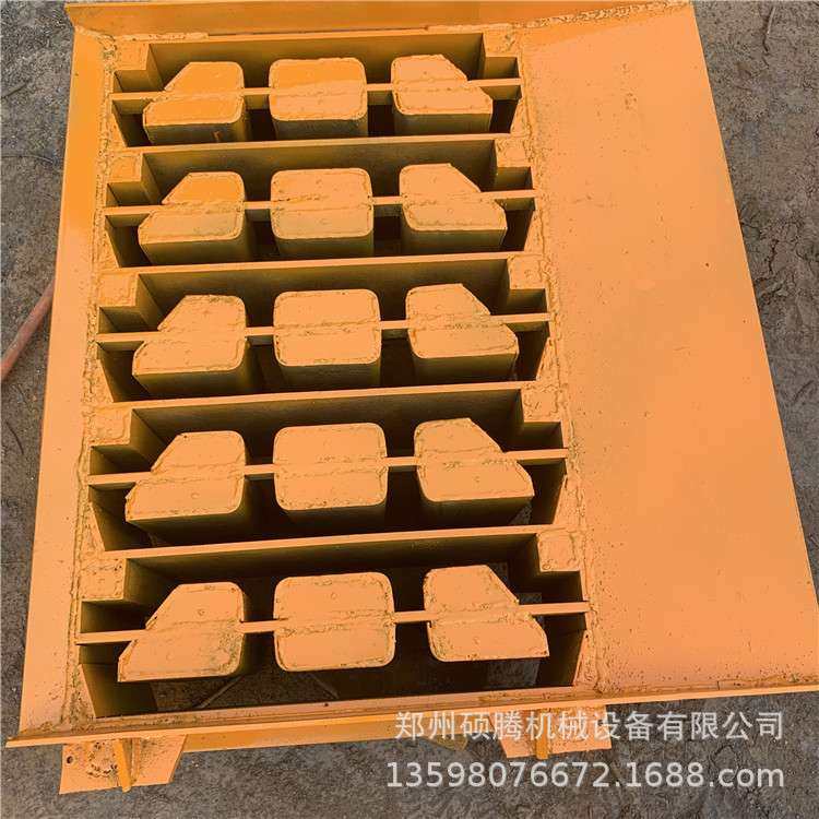 小型免烧砖机 空心砖马路花砖路面砖制砖机 建筑垃圾粉煤灰打砖机,机械设备,其他机械设备,淘宝优惠券,粉丝福利购,淘宝优惠卷