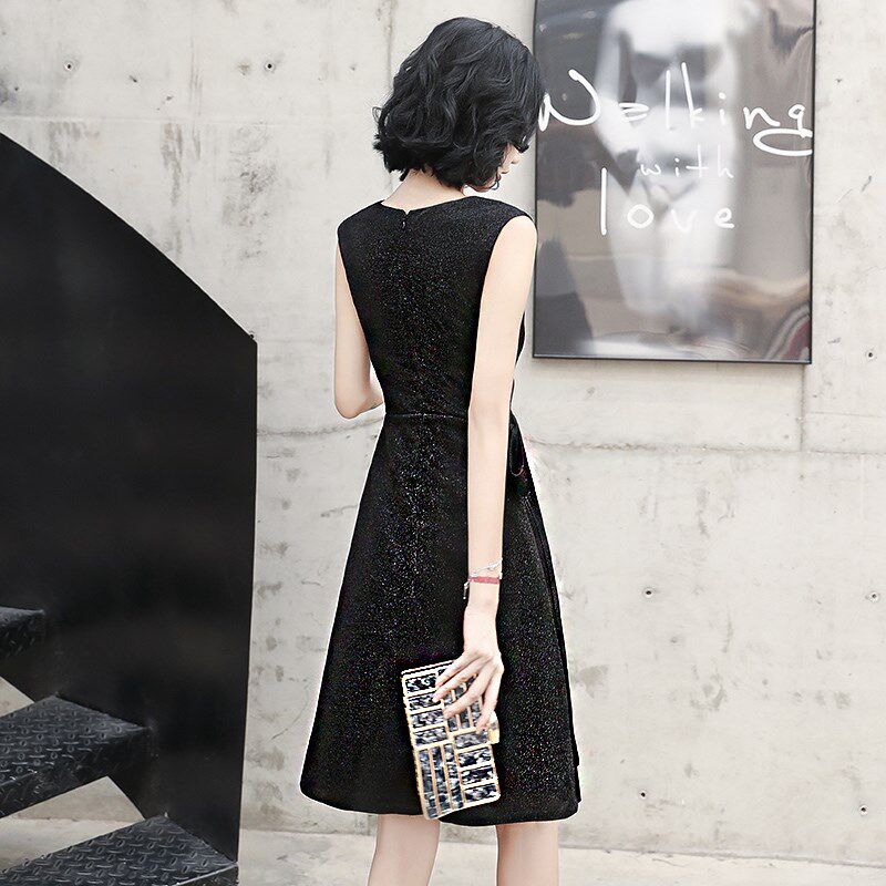 晚礼服女宴会气质黑色平时可穿轻奢小众高端高级感主持人连衣裙