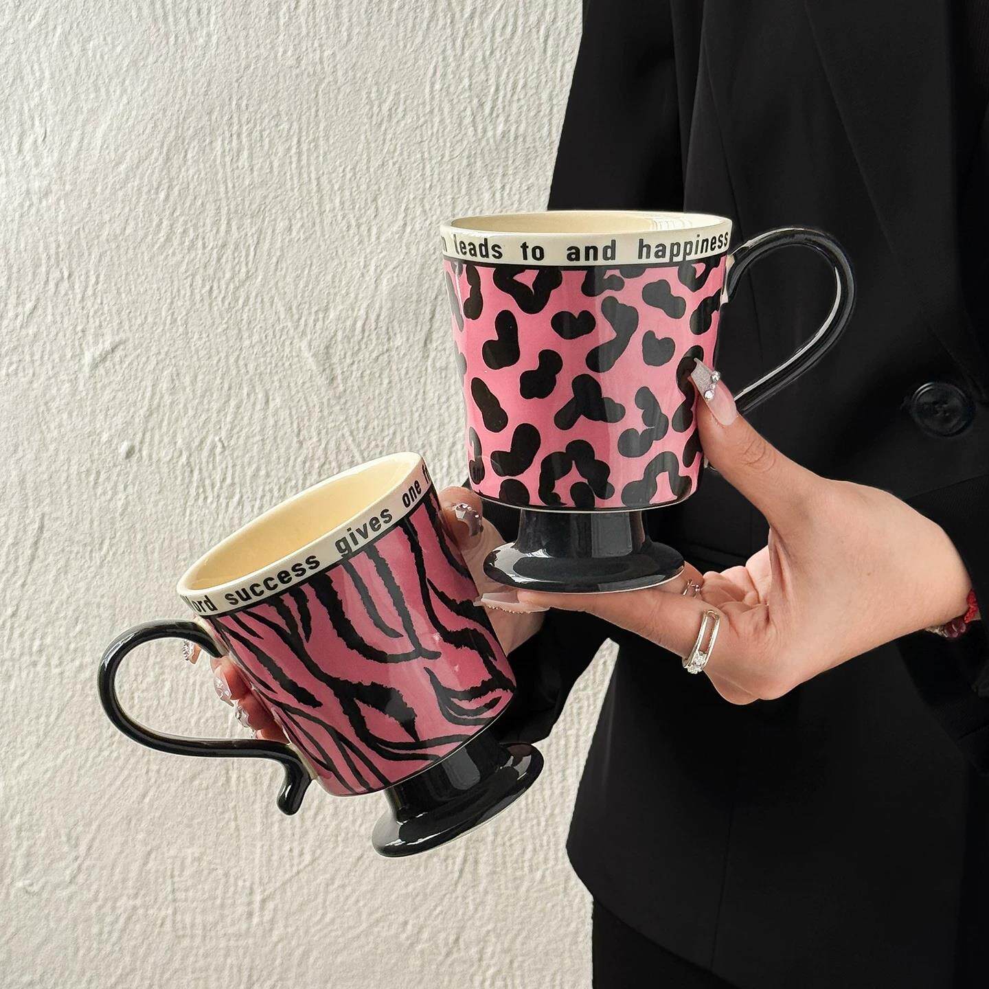 小众马克杯伴手礼带勺子陶瓷杯子家用喝水杯高脚杯大咖啡杯办公室