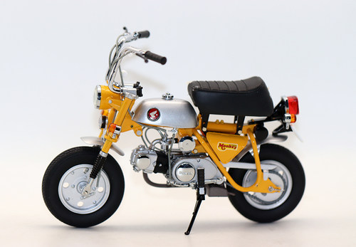 Ebbro 1/10 摩托车模型Honda Monkey本田猴子复古迷你摩托车摆件