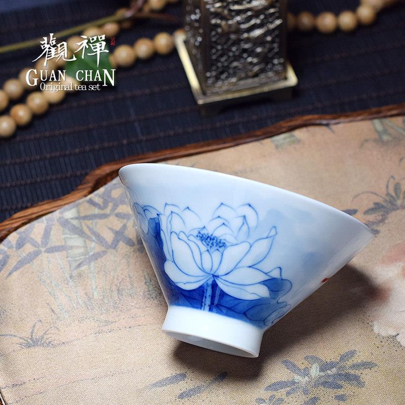 景德镇青花瓷手绘品茗杯釉下彩手工斗笠杯主人杯荷花单杯功夫茶具