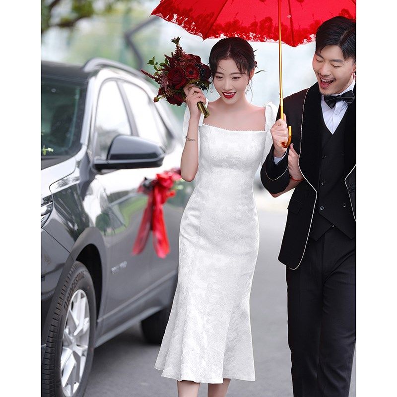 白色订婚礼服裙平时可穿小个子法式鱼尾领证登记连衣裙小白裙日常