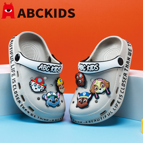 abckids儿童洞洞鞋夏季新款凉鞋