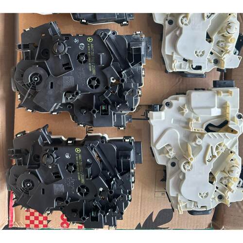 福建威霆V250V260W447W448电动中门中控锁块锁机电吸马达闭锁器