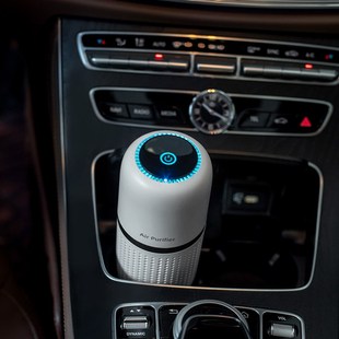 车载空气净化器小型充电家用除甲醛烟味去除宠物异味消毒杀菌神器