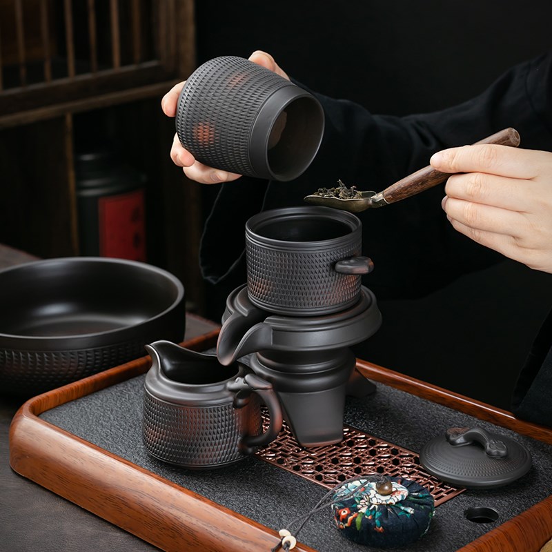 紫陶跳刀石磨自动茶具套装家用懒人泡茶器防烫旋转出水功夫泡茶壶