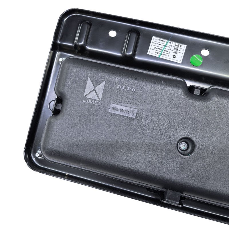 适用江铃凯锐N800后尾灯总成凯锐N800刹车灯凯运凯锐N800后尾灯