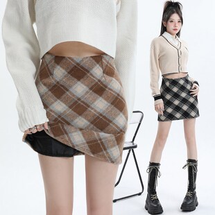 红色格子毛呢半身裙女秋冬高腰包臀a字短裙子设计感bm半裙小个子