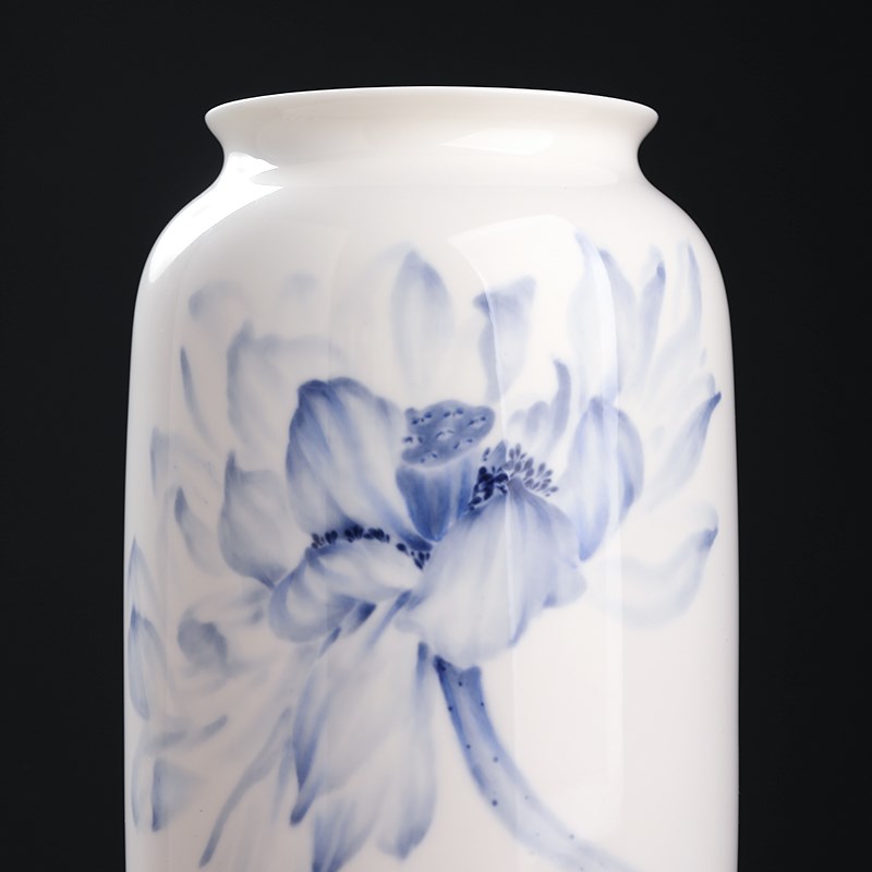 东方泥土《荷语插花瓶》新中式手绘釉下彩青花居家客厅博古架装饰
